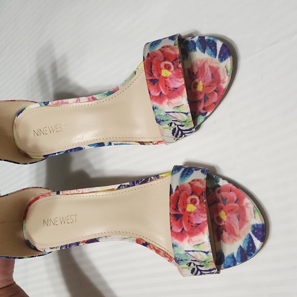 Nine West Women's Sandal - Picture 11 of 11